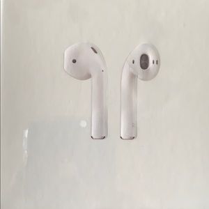 Apple AirPods New never opened